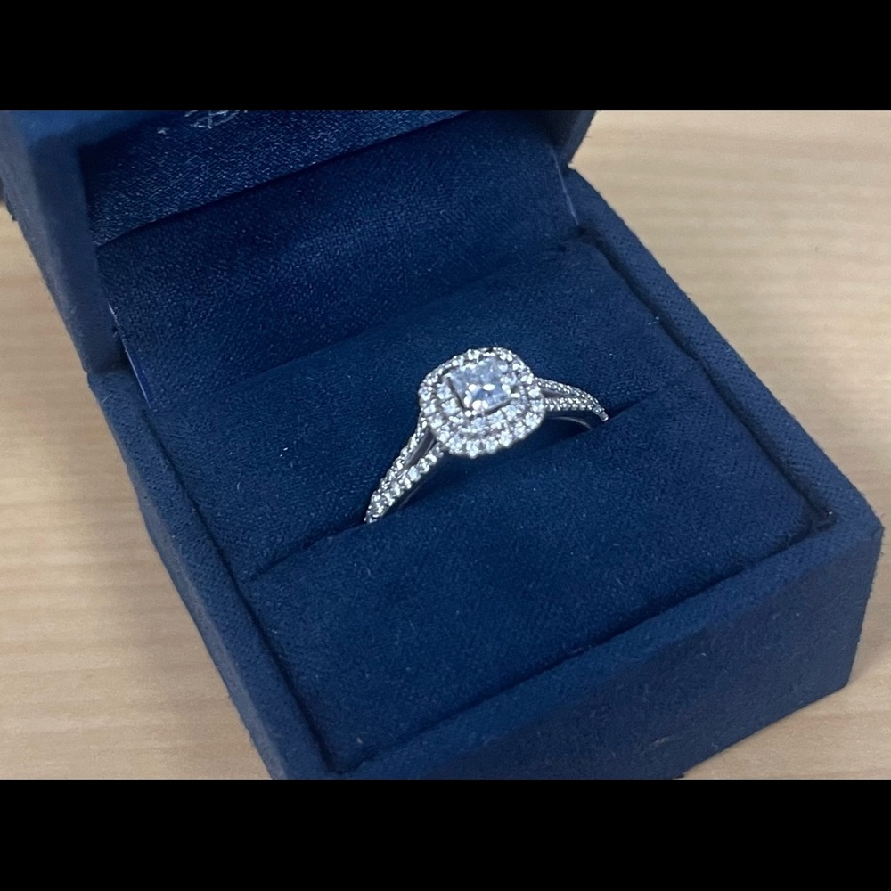 Disney Silver and White Halo Ring